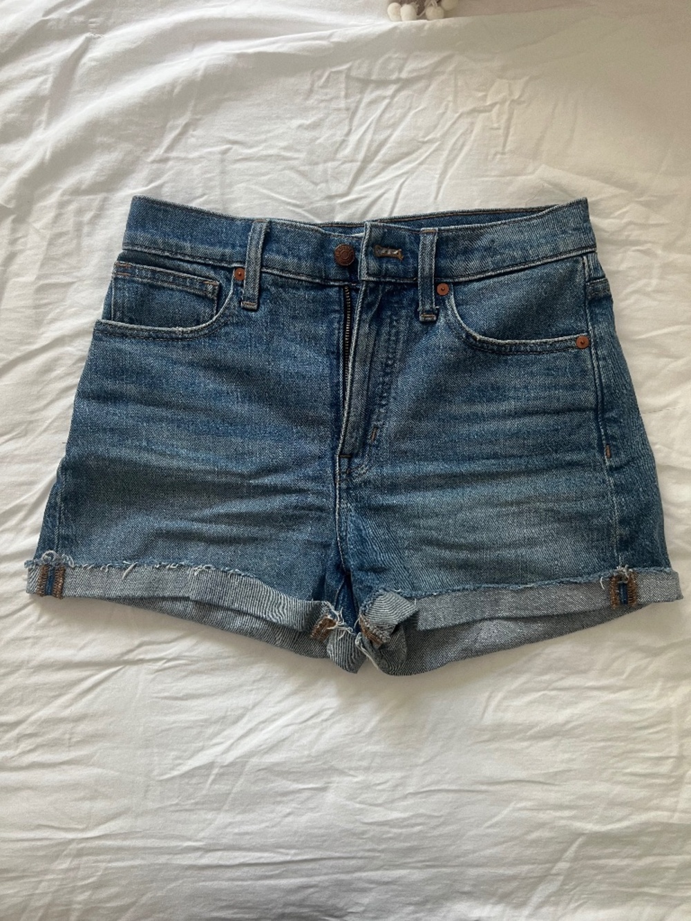 Madewell High-Rise Denim Shorts Size 25 Cuffed Distressed Blue